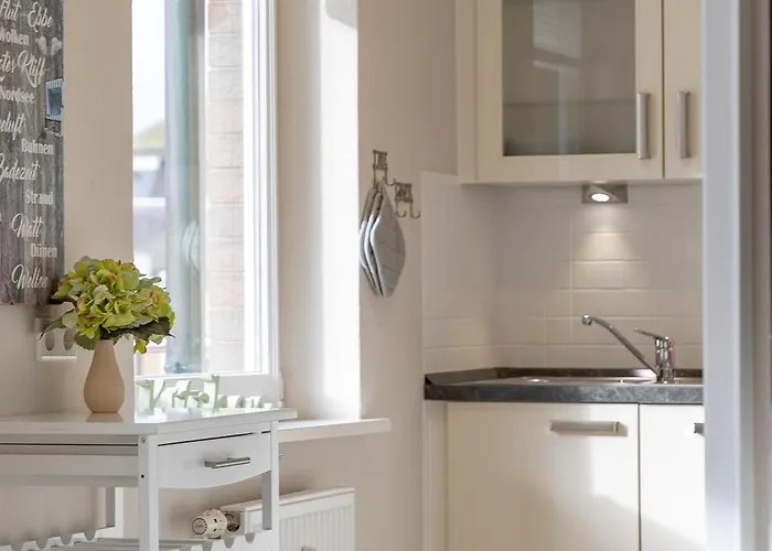 Eli8_8_on Shore דירה